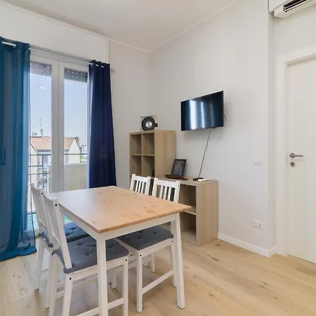 Splendido Bilocale Tra City-life E San Siro Milánó
