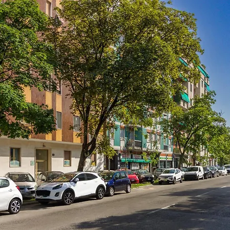 Apartman Splendido Bilocale Tra City-life E San Siro Milánó